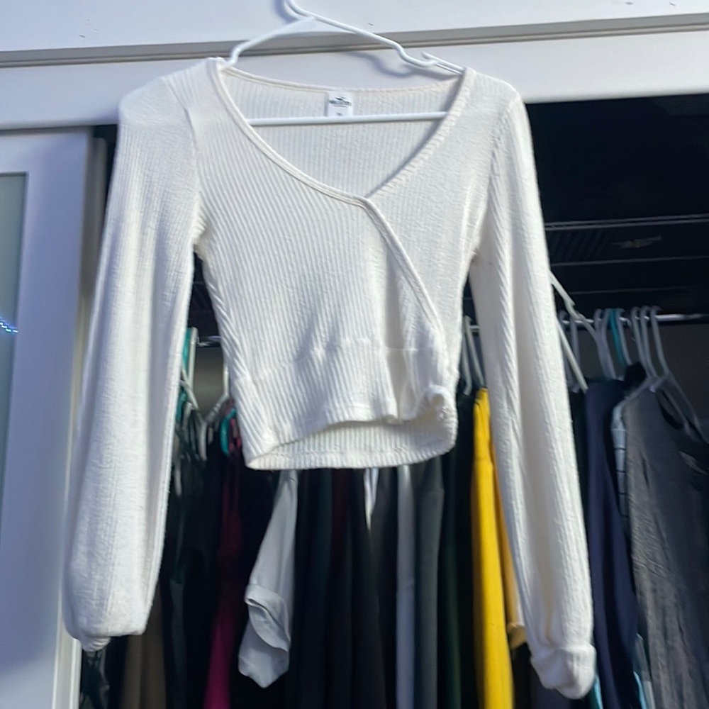 White V-neck Pullover Sweater Hollister